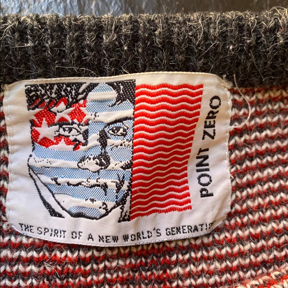 Vintage Point Zero America tribal sweaters - Picture 7 of 13